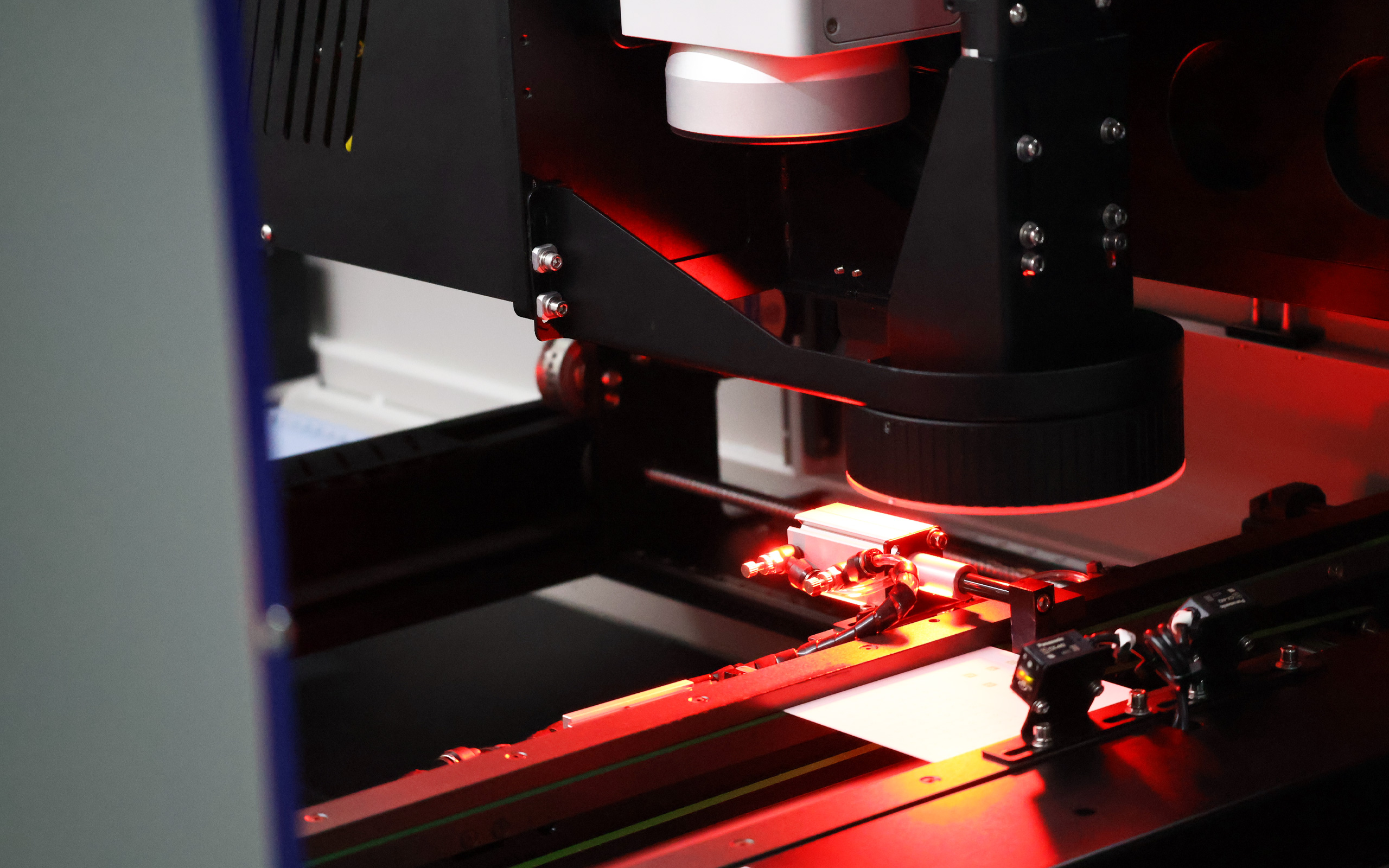 Laser marking machine